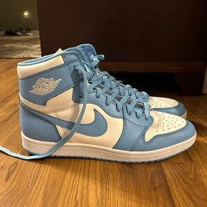 Jordan 1 High 1985 UNC Custom